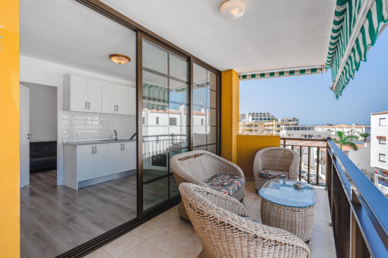 Family Apartment With 3 Bedrooms And Balcony Near Los Gigantes And Ocean Puerto de Santiago  Eksteriør billede