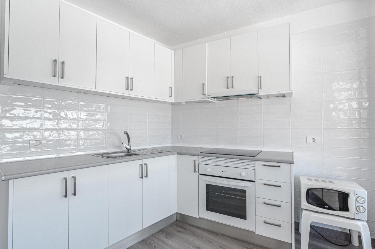 Family Apartment With 3 Bedrooms And Balcony Near Los Gigantes And Ocean Puerto de Santiago  Eksteriør billede