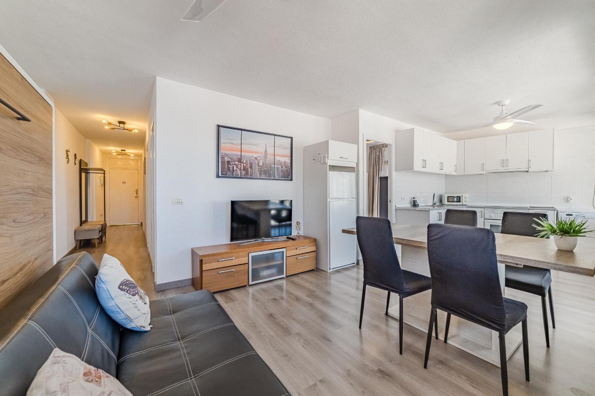 Family Apartment With 3 Bedrooms And Balcony Near Los Gigantes And Ocean Puerto de Santiago  Eksteriør billede