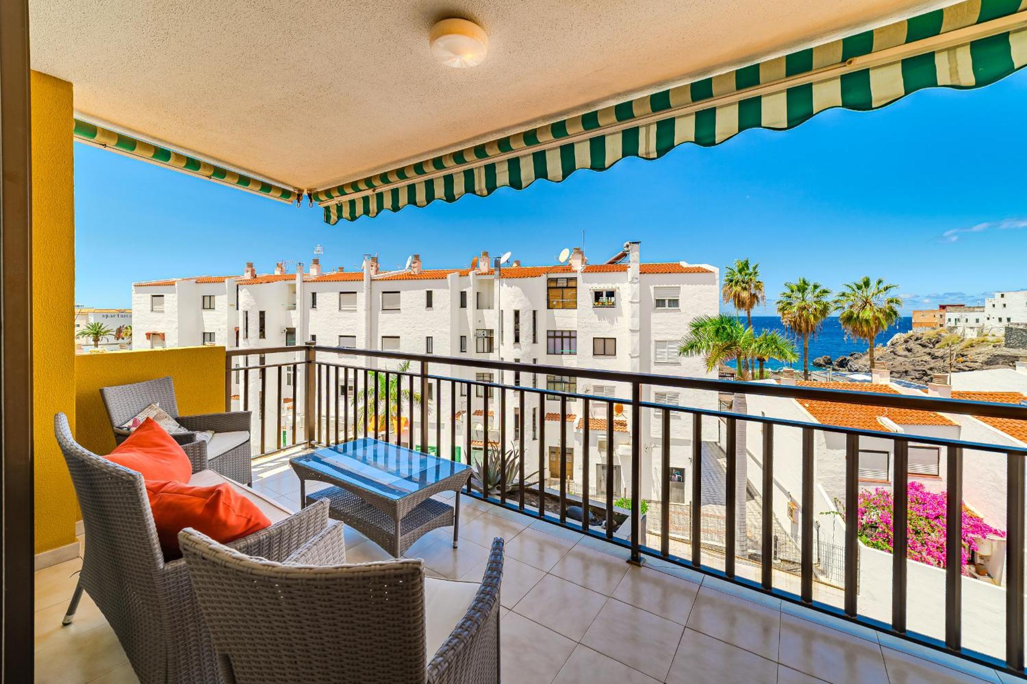 Family Apartment With 3 Bedrooms And Balcony Near Los Gigantes And Ocean Puerto de Santiago  Eksteriør billede